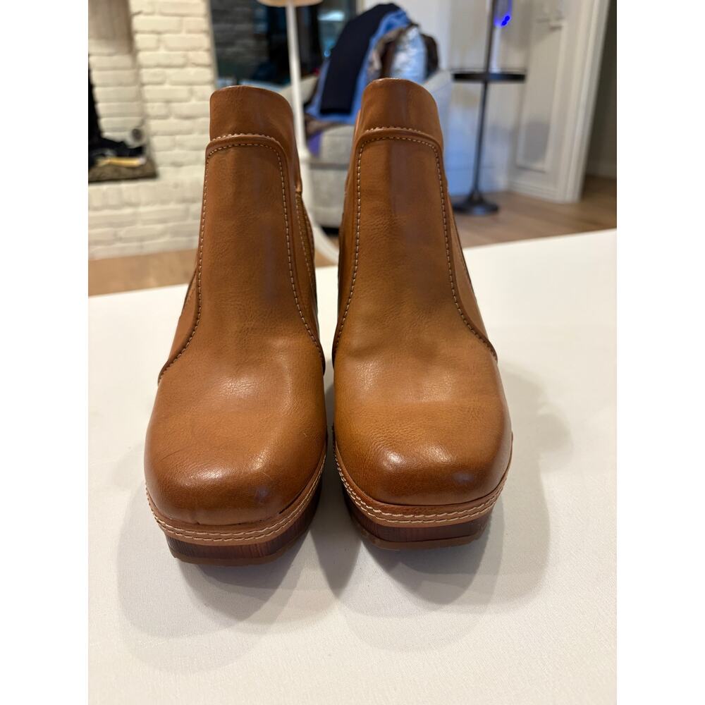 New! Kork-ease Robin Clog Bootie Tan Brown size 8 - Picture 2 of 9